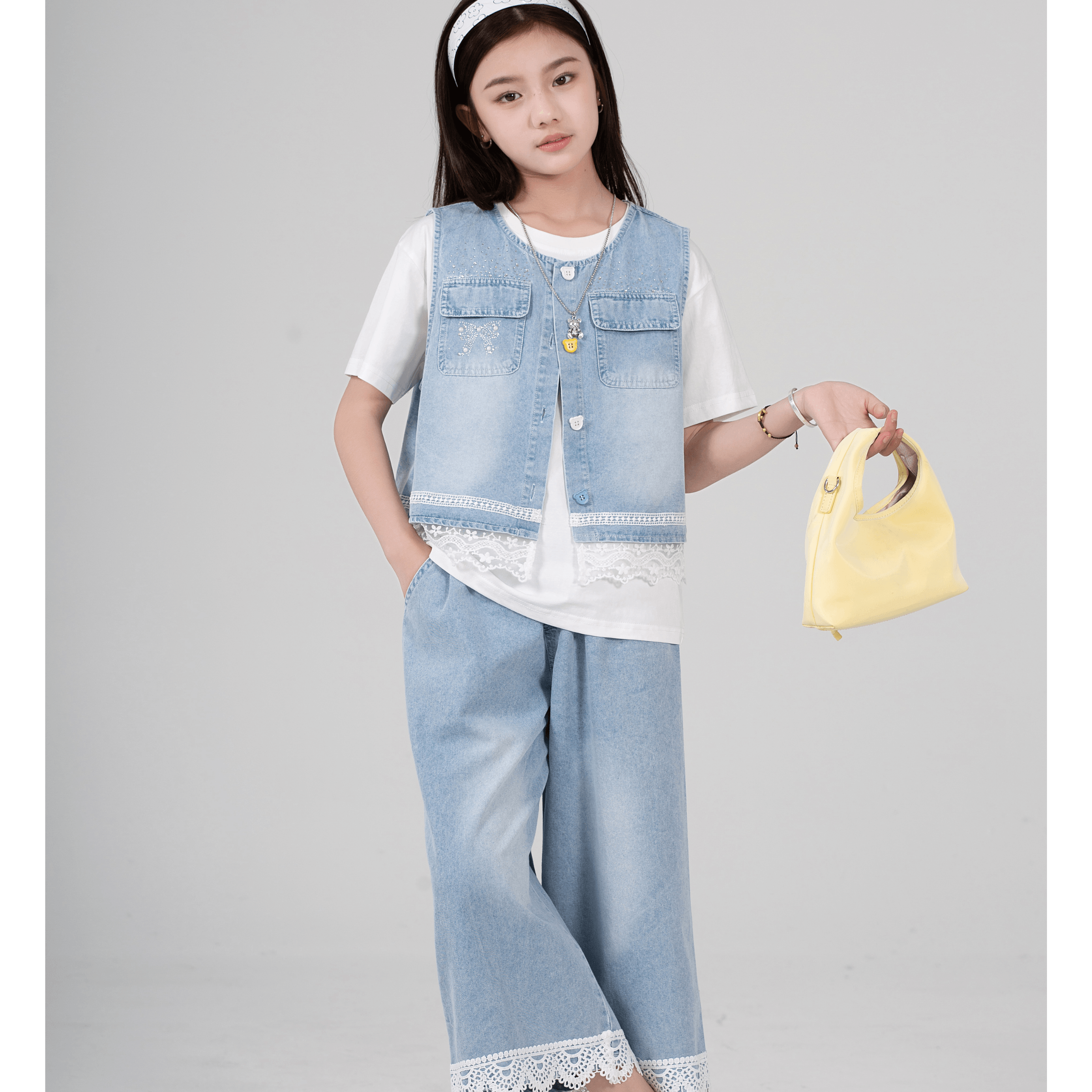 Denim牛仔三件套+金属小熊吊坠